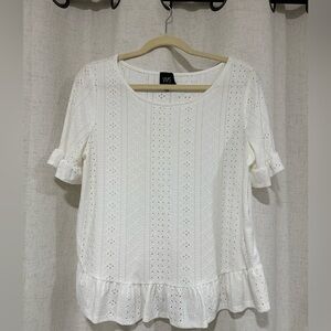 W5 Women's Cream Eyelet Blouse